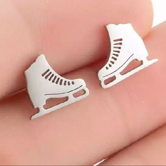 $3⛸️Ice Skating Stud Earrings⛸️New⛸️$3 WHEN BUNDLED WITH 3 OR MORE ITEMS - Picture 2 of 12